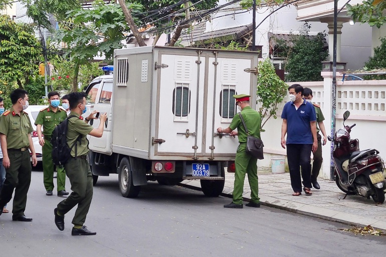 Bắt tạm giam Giám đốc Ban Quản lý dự án đầu tư và xây dựng TP Hội An - 1