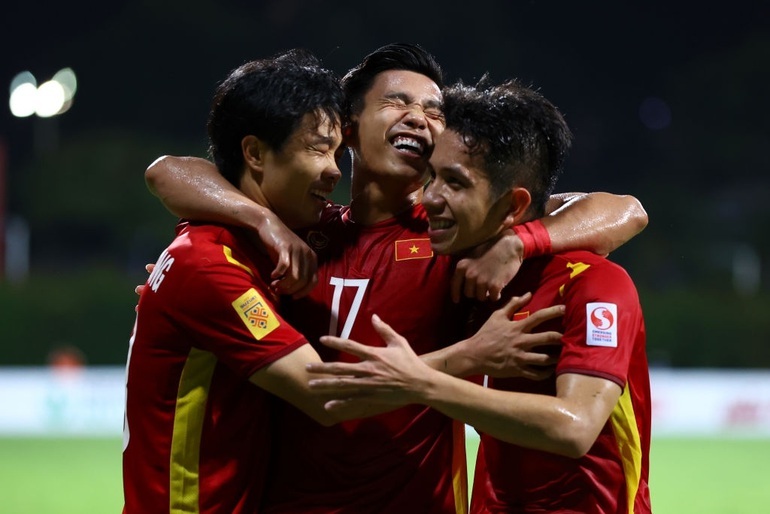 Báo Thái Lan và Singapore thán phục chiến thắng đậm của đội tuyển Việt Nam - 1