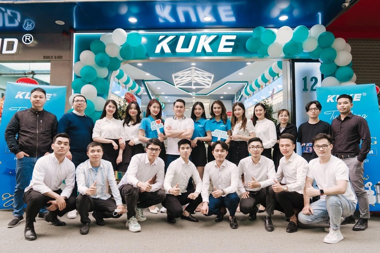 Showroom phụ kiện điện thoại KUKE chính thức ra mắt tại Hà Nội - 1
