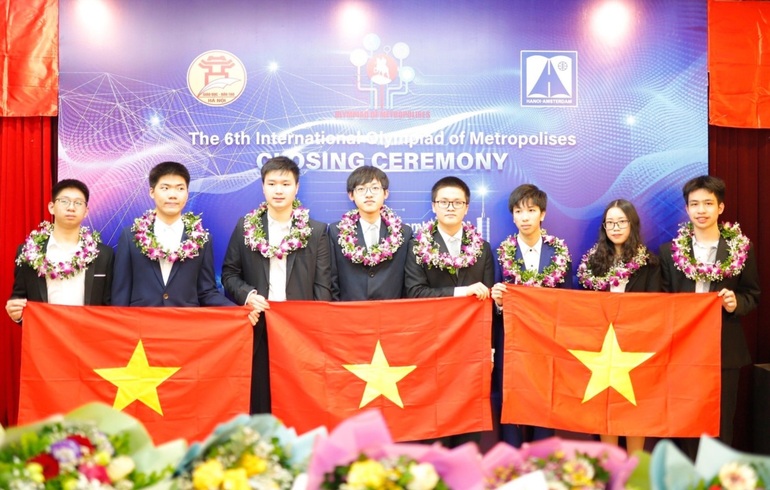 Học sinh Hà Nội giành Huy chương vàng tại Olympic quốc tế cấp thành phố - 1