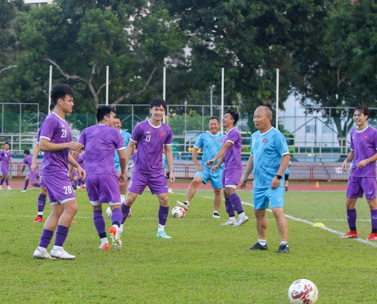 Đội tuyển Việt Nam liên tiếp nhận tin vui trước trận gặp Indonesia - 2