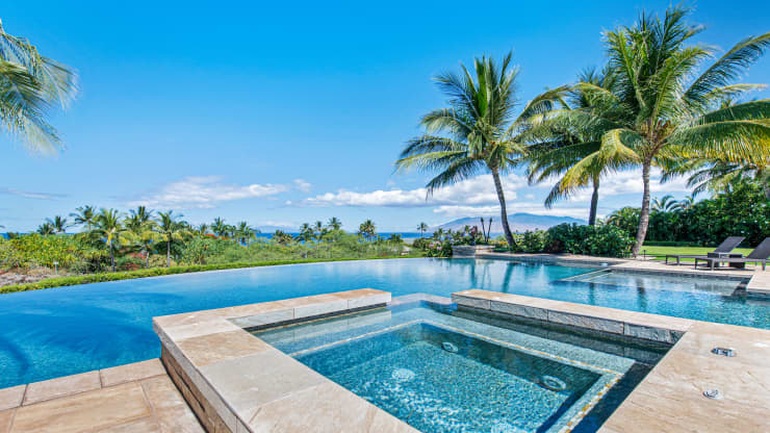 Giá bất động sản siêu sang Hawaii cao kỷ lục, doanh số tăng 600% - 1