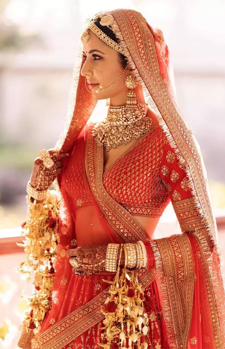 Mỹ nữ gợi cảm nhất Bollywood Katrina hé lộ ảnh cưới với phi công trẻ - 7 Mỹ nữ gợi cảm nhất Bollywood Katrina hé lộ ảnh cưới với phi công trẻ - 7