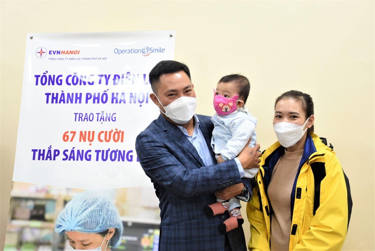 EVNHANOI phối hợp cùng Tổ chức Operation Smile tài trợ cho trẻ em bị tật vùng hàm mặt - 2