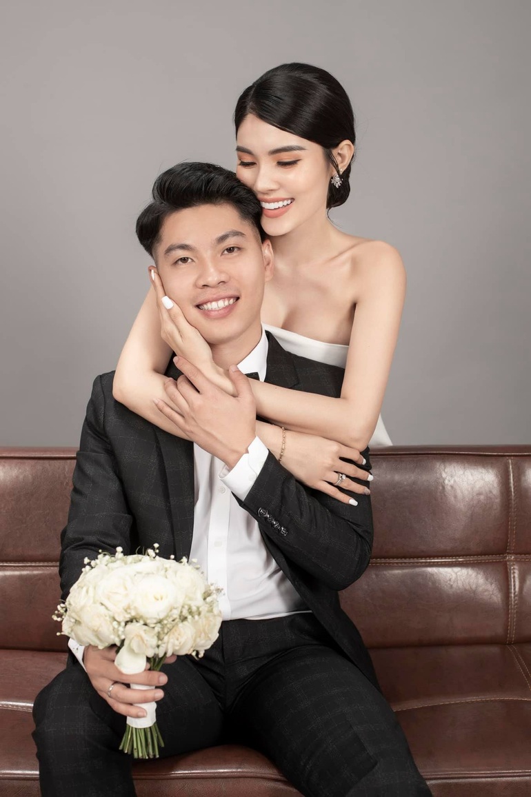 Người đẹp lấy chồng được tặng xe hơn 10 tỷ, mẹ chồng đại gia cưng hết mực - 6 Người đẹp lấy chồng được tặng xe hơn 10 tỷ, mẹ chồng đại gia cưng hết mực - 6