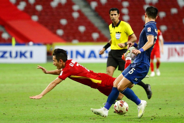Nếu không có VAR thì đừng tổ chức AFF Cup làm gì - 2