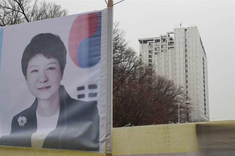 Vì sao Hàn Quốc bất ngờ ân xá cho cựu Tổng thống Park Geun-hye? - 2