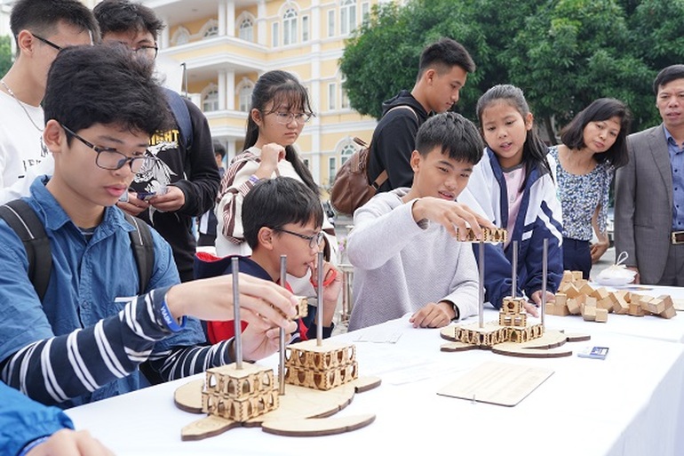 Giáo sư Katsuki Fujisawa: Không thể tạo ra tiến bộ nếu không có Toán học - 3