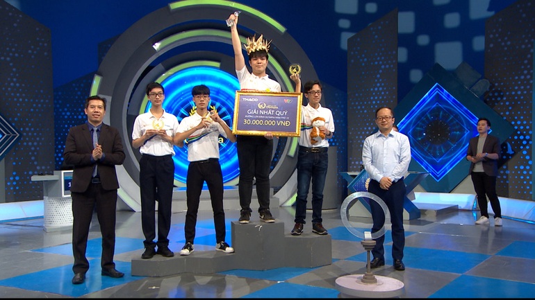Nam sinh Thái Bình giành tấm vé đầu tiên vào chơi Chung kết Olympia 22 - 2 Nam sinh Thái Bình giành tấm vé đầu tiên vào chơi Chung kết Olympia 22 - 2