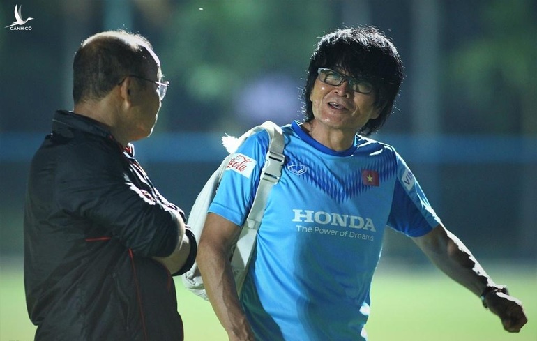 Bác sỹ Choi bất ngờ chia tay HLV Park Hang Seo sau AFF Cup 2020 - 1