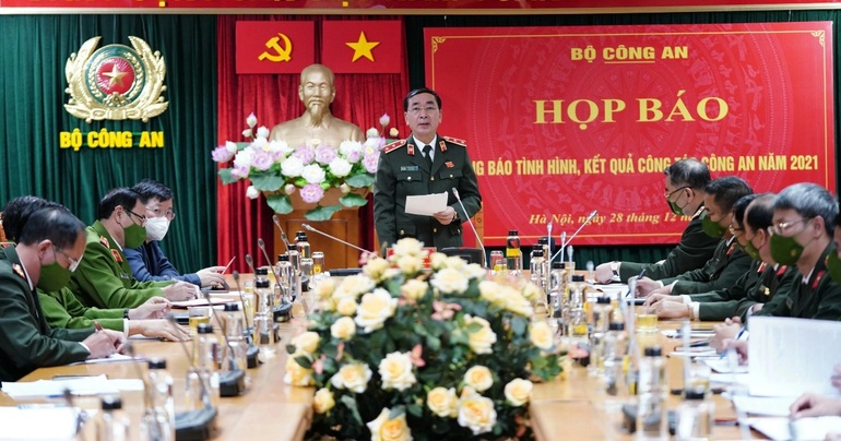 Bộ Công an sẽ điều tra triệt để, xử lý nghiêm sai phạm tại Công ty Việt Á - 1
