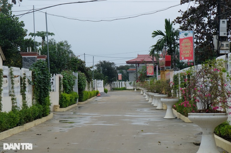 Người dân hiến hàng nghìn m2 đất, đường làng đẹp như đường phố ở Thanh Hóa - 5