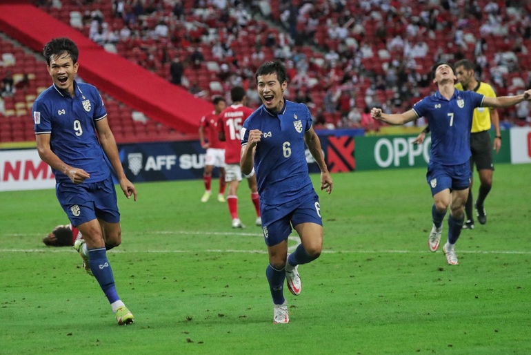 Báo Thái Lan chọn Quang Hải vào đội hình tiêu biểu AFF Cup 2020 - 2