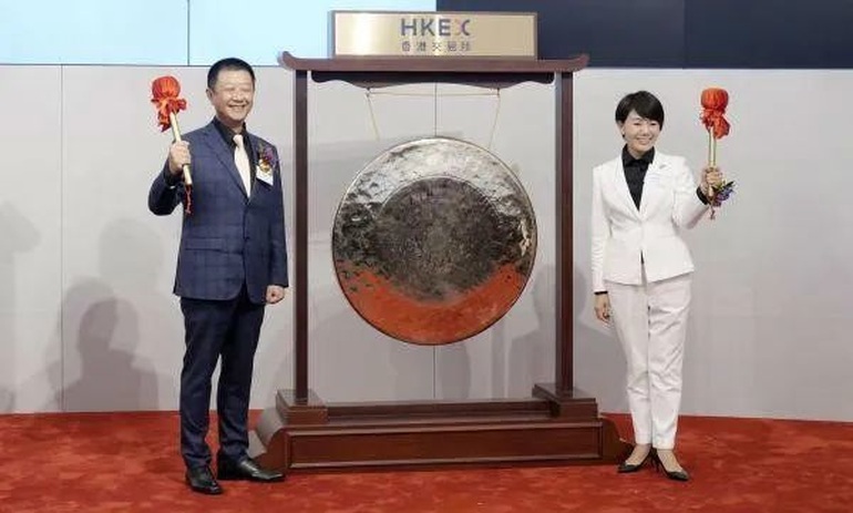 Nữ bồi bàn trình độ tiểu học xuất thân nông thôn và hành trình thành tỷ phú - 3 Nữ bồi bàn trình độ tiểu học xuất thân nông thôn và hành trình thành tỷ phú - 3