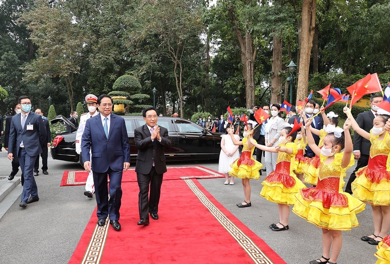 Thủ tướng Phạm Minh Chính chủ trì lễ đón chính thức Thủ tướng Lào - 5