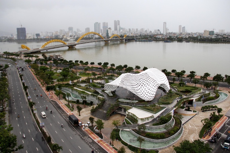 The 700 billion park on the banks of the Han River in Da Nang is in shape, ready to welcome guests - 1