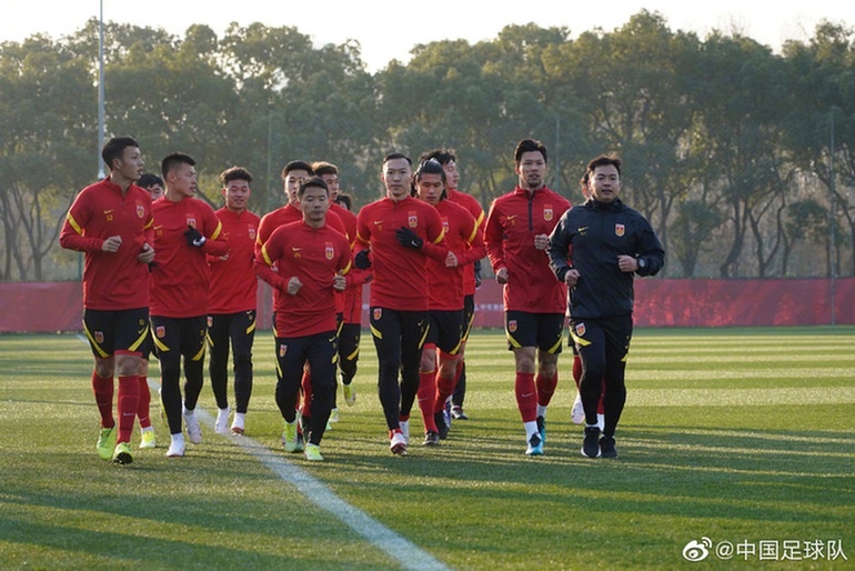 HLV tuyển Trung Quốc tuyên bố đanh thép trước trận gặp tuyển Việt Nam - 2