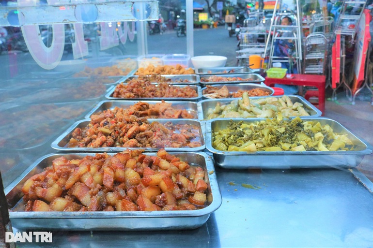 Mountain town rice bowl conquers check-in visitors, a shop sells 300 servings per day - 3