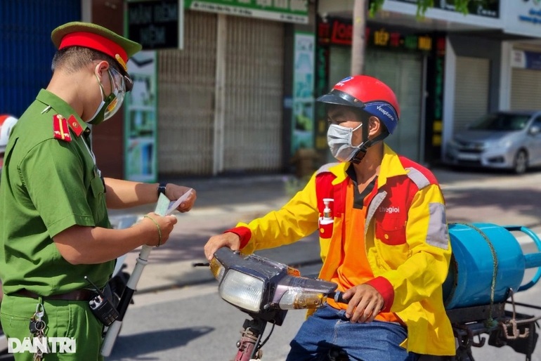 Đà Nẵng không ngăn cản, hạn chế người dân đi lại đón Tết - 1 Đà Nẵng không ngăn cản, hạn chế người dân đi lại đón Tết - 1