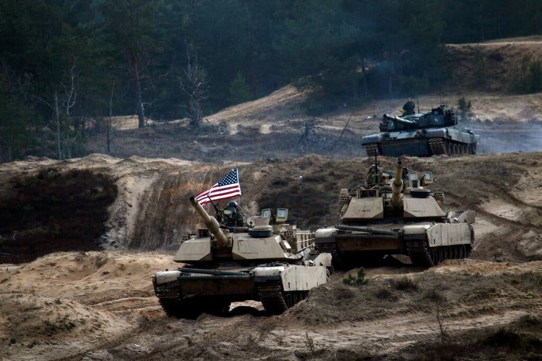 Chảo lửa Ukraine tăng nhiệt, Mỹ tính đưa hàng nghìn quân áp sát Nga - 1