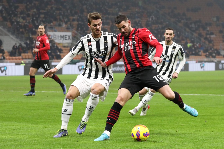 Ibrahimovic chấn thương trong ngày AC Milan chia điểm Juventus - 2