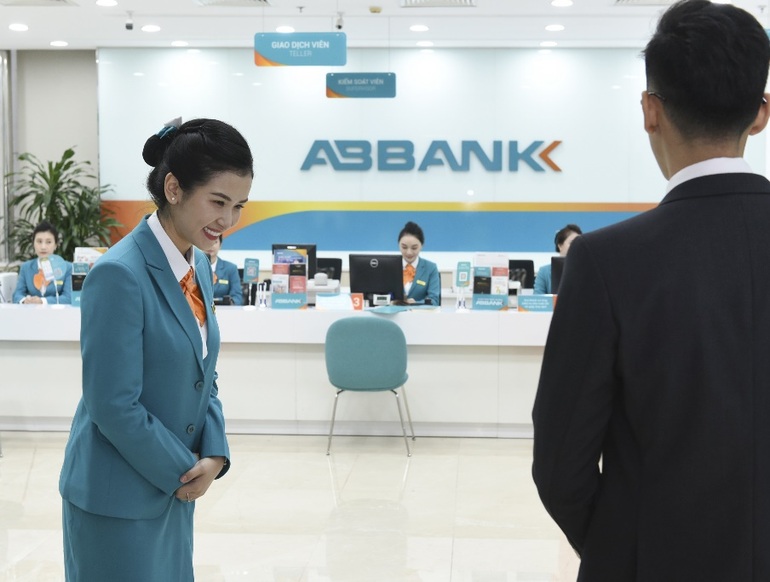 Triết lý bền vững giúp ABBank vượt khó - 1 Triết lý bền vững giúp ABBank vượt khó - 1