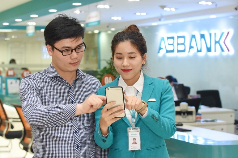 Triết lý bền vững giúp ABBank vượt khó - 2 Triết lý bền vững giúp ABBank vượt khó - 2