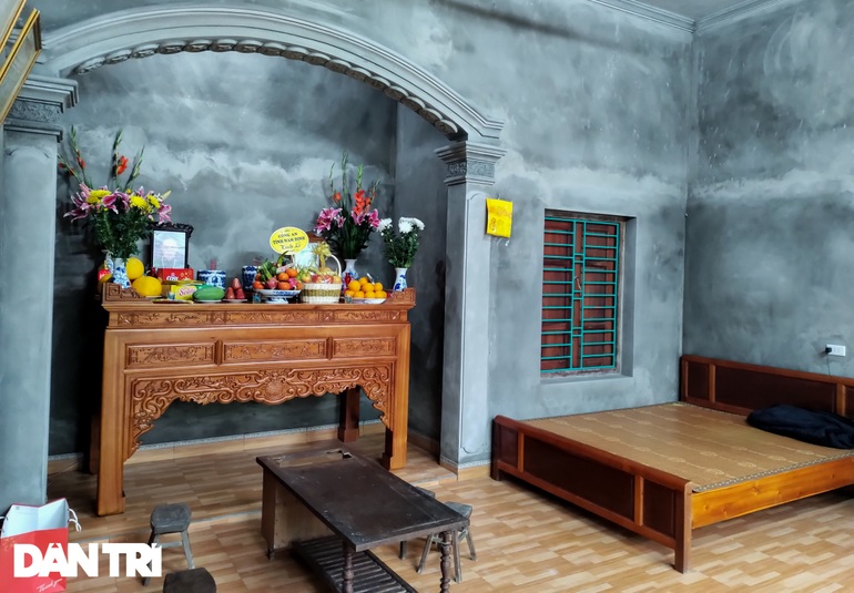 Người phụ nữ côi cút trong nhà thờ liệt sĩ nhận Nhà tình nghĩa dịp cuối năm - 4 Người phụ nữ côi cút trong nhà thờ liệt sĩ nhận Nhà tình nghĩa dịp cuối năm - 4