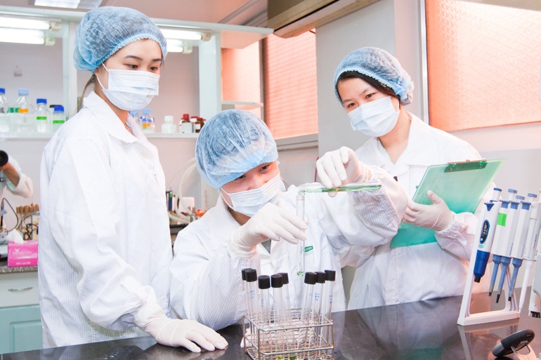 Vaccine Covid-19 made-in Vietnam: Áp lực của người đi sau - 3