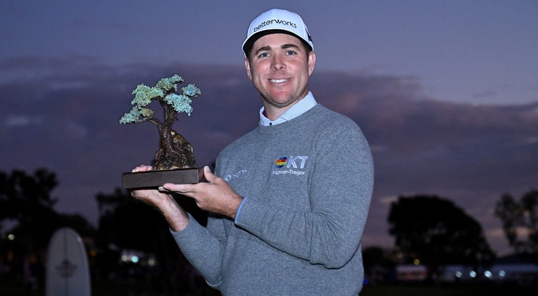 Vượt qua Jon Rahm, Luke List bất ngờ vô địch Farmers Insurance Open - 1 Vượt qua Jon Rahm, Luke List bất ngờ vô địch Farmers Insurance Open - 1