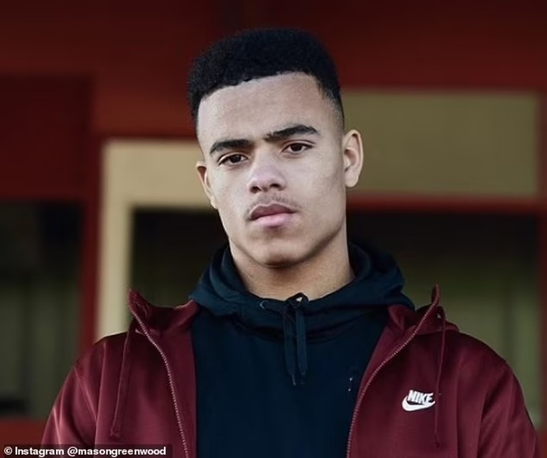 C.Ronaldo hủy kết bạn với Mason Greenwood sau vụ hiếp dâm tai tiếng - 3 C.Ronaldo hủy kết bạn với Mason Greenwood sau vụ hiếp dâm tai tiếng - 3