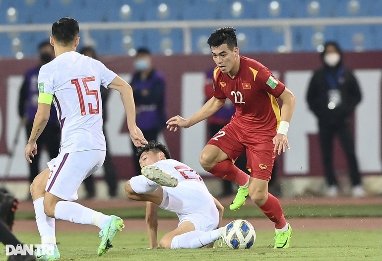 CĐV Trung Quốc nổi điên, đòi giải tán đội nhà khi thua tuyển Việt Nam - 1