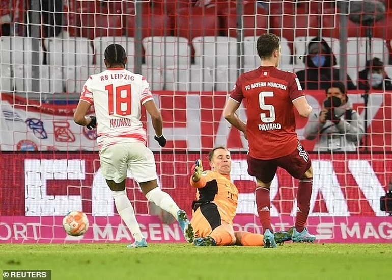 Lewandowski tỏa sáng trong đại chiến giữa Bayern Munich và RB Leipzig - 4 Lewandowski tỏa sáng trong đại chiến giữa Bayern Munich và RB Leipzig - 4
