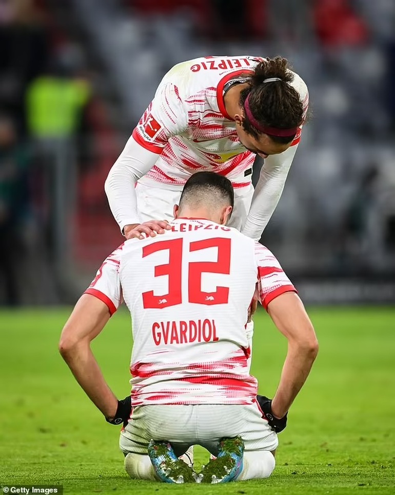 Lewandowski tỏa sáng trong đại chiến giữa Bayern Munich và RB Leipzig - 5 Lewandowski tỏa sáng trong đại chiến giữa Bayern Munich và RB Leipzig - 5
