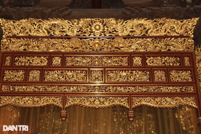 Độc đáo những hạng mục dát vàng bên trong Chính điện Lam Kinh - 8
