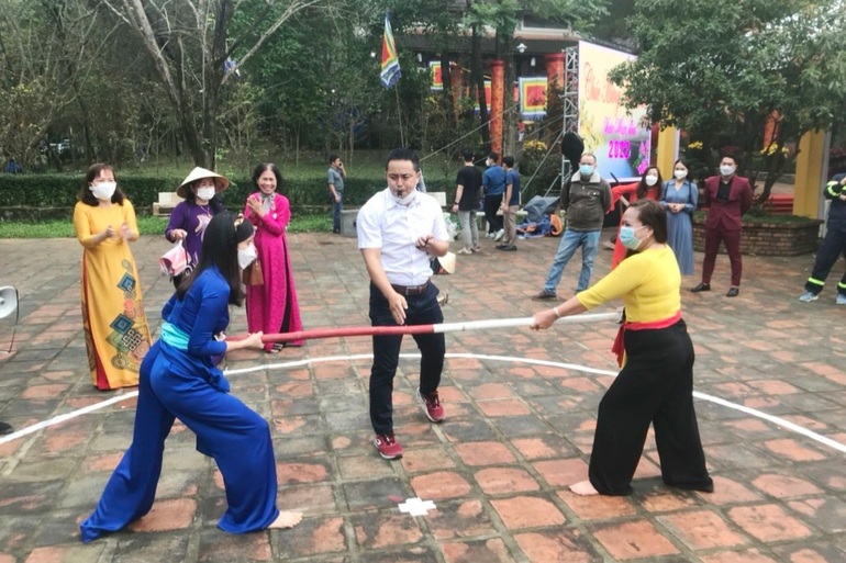 Ấn tượng lễ hội đền Huyền Trân ở cố đô Huế - 12 Ấn tượng lễ hội đền Huyền Trân ở cố đô Huế - 12