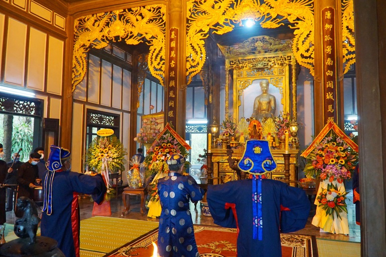 Ấn tượng lễ hội đền Huyền Trân ở cố đô Huế - 11 Ấn tượng lễ hội đền Huyền Trân ở cố đô Huế - 11