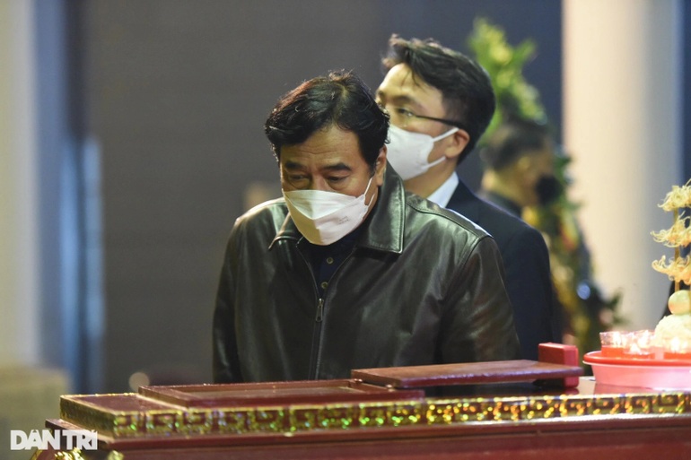 NSND Thu Hà, Trung Hiếu cùng dàn nghệ sĩ đưa tiễn NSƯT Tiến Hợi - 7 NSND Thu Hà, Trung Hiếu cùng dàn nghệ sĩ đưa tiễn NSƯT Tiến Hợi - 7