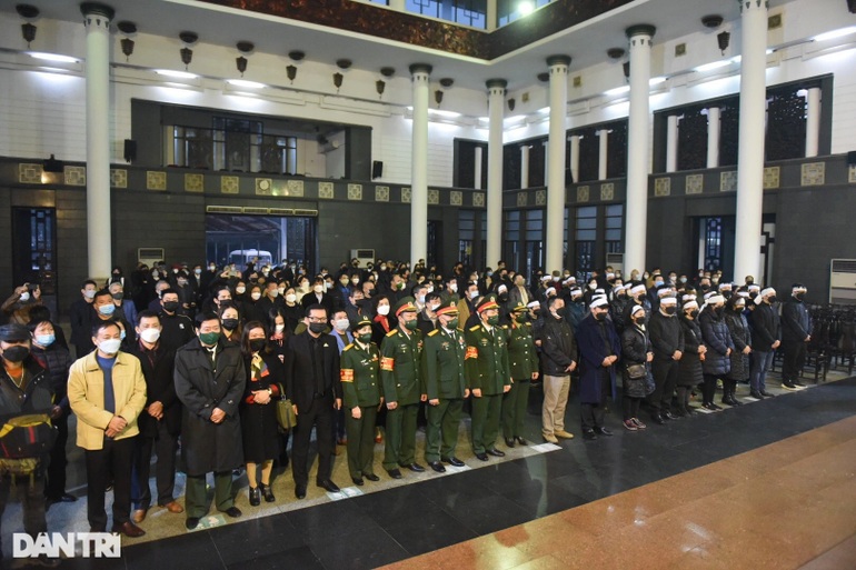 NSND Thu Hà, Trung Hiếu cùng dàn nghệ sĩ đưa tiễn NSƯT Tiến Hợi - 16 NSND Thu Hà, Trung Hiếu cùng dàn nghệ sĩ đưa tiễn NSƯT Tiến Hợi - 16
