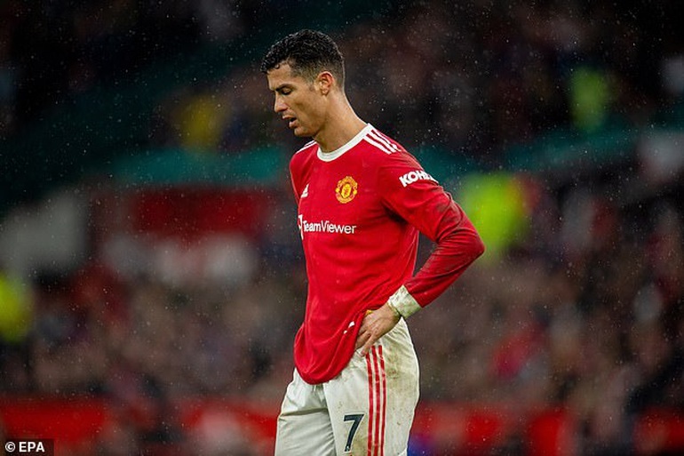 Động thái cực kỳ đáng nể của C.Ronaldo sau chuỗi trận tịt ngòi - 2 Động thái cực kỳ đáng nể của C.Ronaldo sau chuỗi trận tịt ngòi - 2