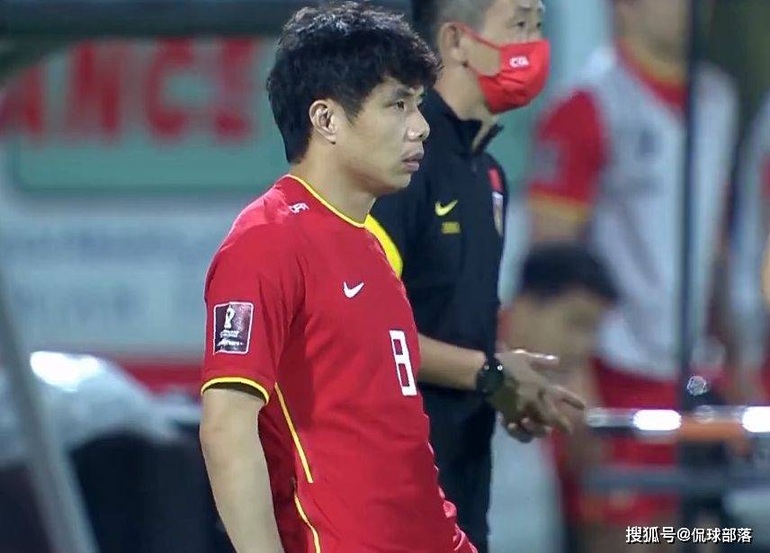 Bóng đá Trung Quốc nhận thêm cú sốc mới, khiến tất cả náo loạn - 1