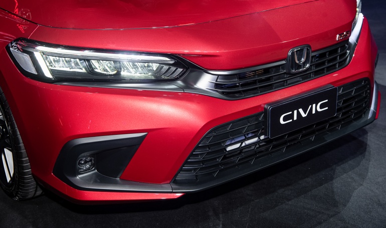 Giá cao nhất phân khúc sedan hạng C, Honda Civic 2022 có gì mới? - 4