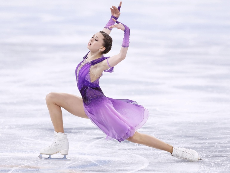 Thiên thần nước Nga khóc nức nở khi thi đấu ở Olympic - 11