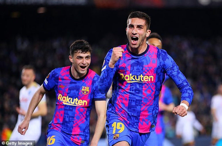 Ferran Torres thi đấu vô duyên, Barcelona hòa thất vọng Napoli - 6