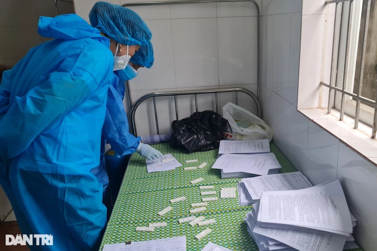 Nghệ An: Test Covid-19 mỗi nơi mỗi giá - 3 Nghệ An: Test Covid-19 mỗi nơi mỗi giá - 3