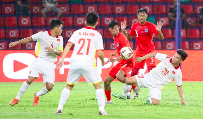 AFC ấn tượng với trận thắng đậm của U23 Việt Nam trước U23 Singapore - 1