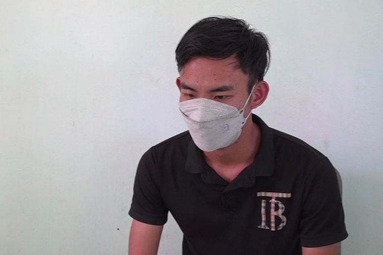 Giám đốc công ty dịch vụ vận tải lừa bán xe để trả nợ - 2 Giám đốc công ty dịch vụ vận tải lừa bán xe để trả nợ - 2