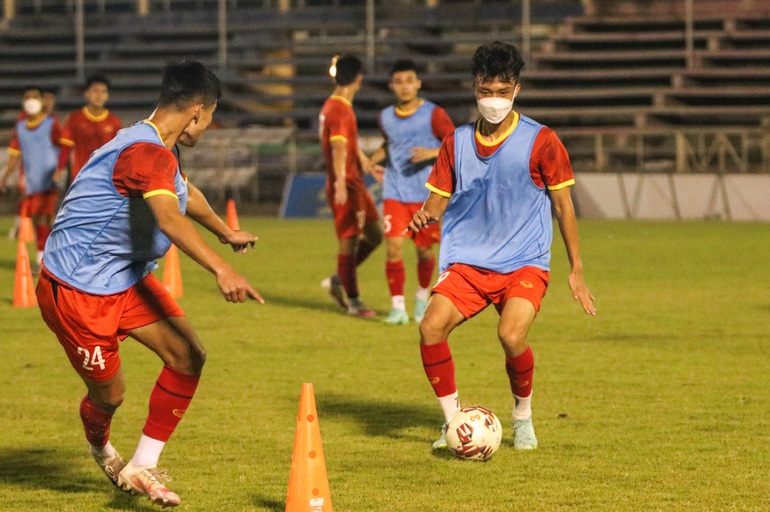 U23 Việt Nam - U23 Thái Lan: Chưa phải lúc quyết đấu! - 2 U23 Việt Nam - U23 Thái Lan: Chưa phải lúc quyết đấu! - 2