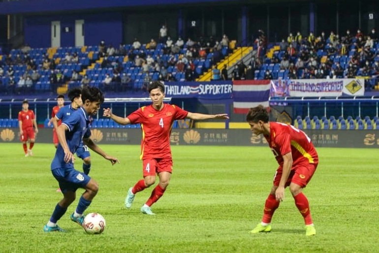 HLV Đinh Thế Nam: U23 Việt Nam thắng Thái Lan có phần may mắn - 2
