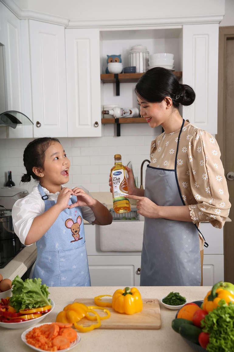 Điểm khác biệt của dầu gạo lứt 100% nguyên chất - 3 Điểm khác biệt của dầu gạo lứt 100% nguyên chất - 3